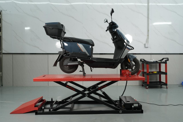 FXTUL Motorcycle Lift TLM350/ TLM700/ TLM900 For Large Displacement Motorcycles, re-tuning vehicles, ultra-slim design